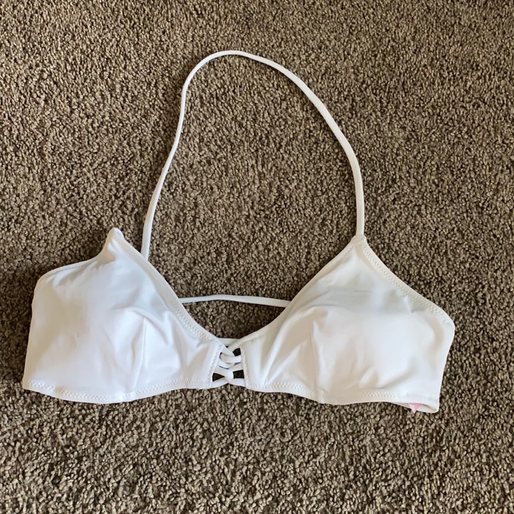 VS swim tops - Picture 2 of 8